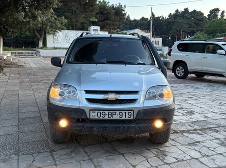 Chevrolet Niva 2015