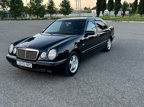 Mercedes E 260 1998
