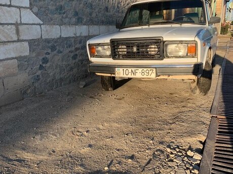 LADA (VAZ) 2107 2004