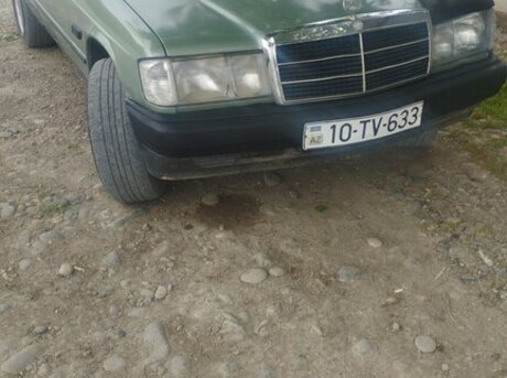 Mercedes 190 1988