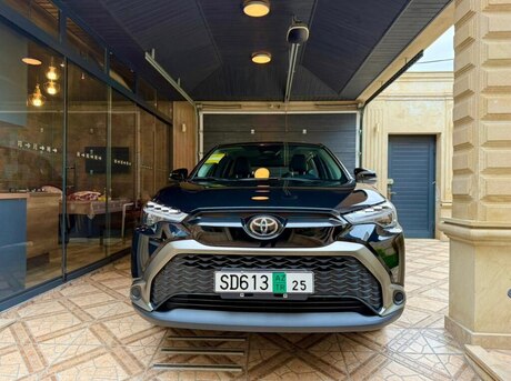 Toyota  2025