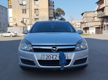 Opel Astra 2005