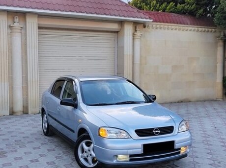 Opel Astra 2001