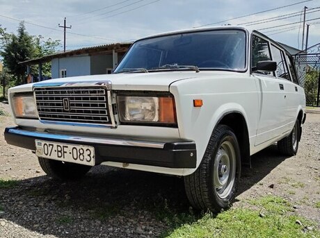 LADA (VAZ) 2104 2011