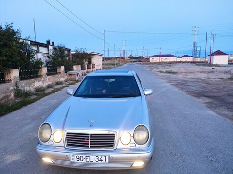 Mercedes E 230 1996