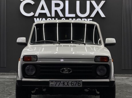 LADA (VAZ) Niva 2012