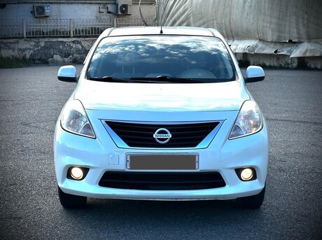 Nissan Sunny 2013