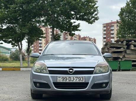 Opel Astra 2004