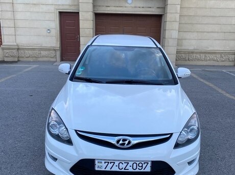 Hyundai i30 2012