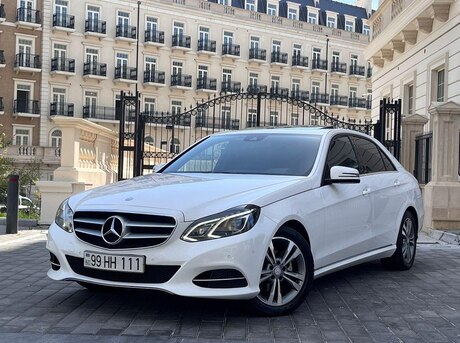 Mercedes E 200
