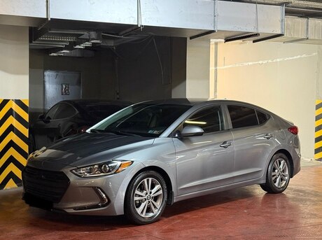 Hyundai Elantra 2017