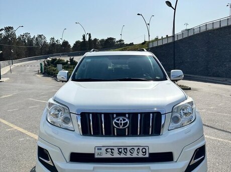 Toyota Land Cruiser Prado 2012