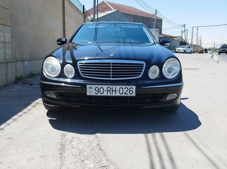 Mercedes E 240 2002