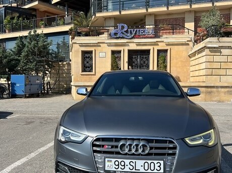 Audi S5 2013
