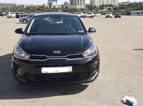 Kia Rio 2021