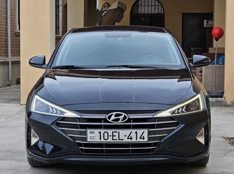 Hyundai Elantra 2019