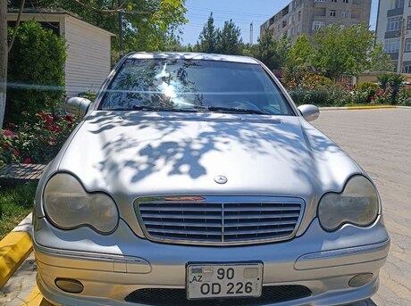 Mercedes C 230 2005