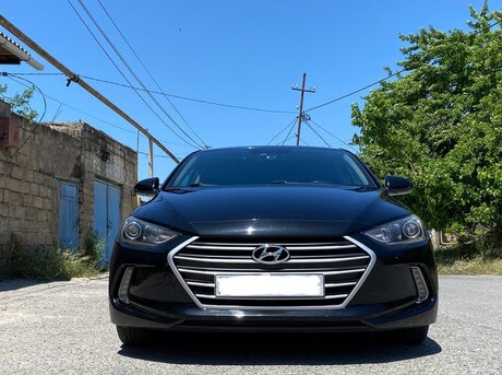 Hyundai Elantra 2016