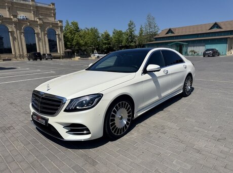 Mercedes S 400