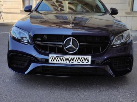 Mercedes E 300
