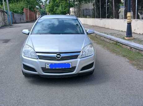 Opel Astra 2009