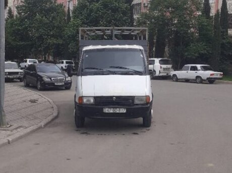GAZ 33021 1998