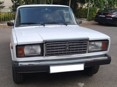 LADA (VAZ) 2107
