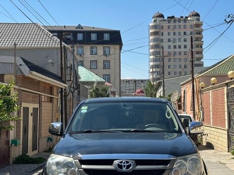 Toyota Fortuner 2008