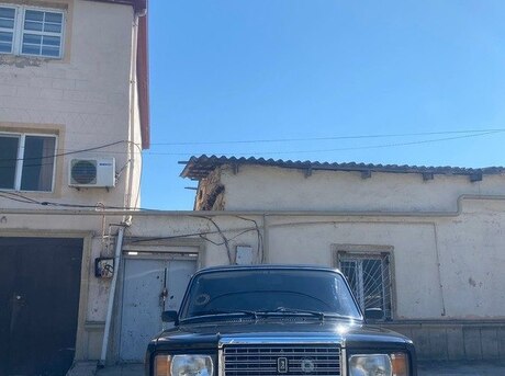 LADA (VAZ) 2107