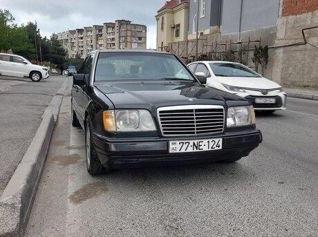 Mercedes E 220 1994