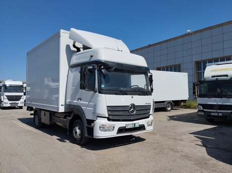 Mercedes Atego 818