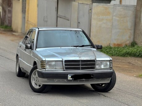 Mercedes 190 1992
