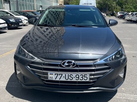 Hyundai Elantra 2020