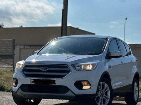 Ford Escape 2017