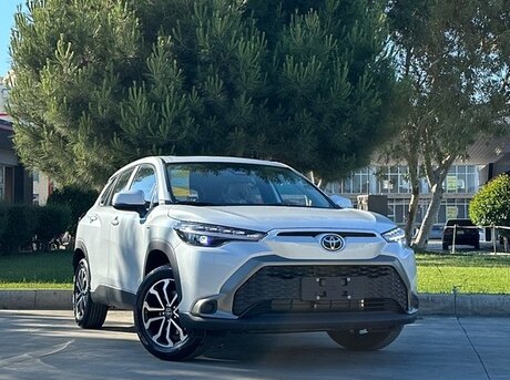 Toyota  2025