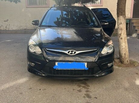 Hyundai i30 2010