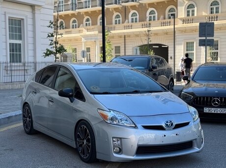 Toyota Prius 2011