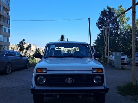 LADA (VAZ) Niva 2013