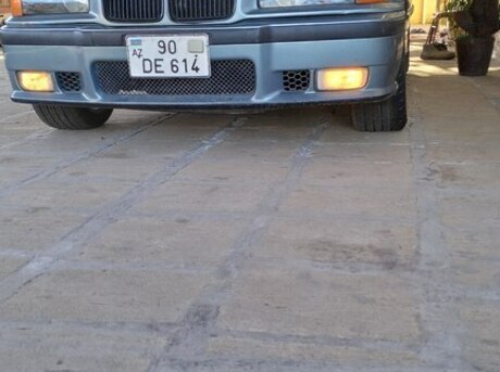 BMW 320 1995