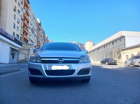 Opel Astra 2006