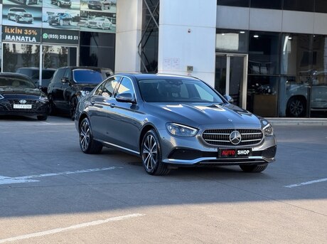 Mercedes E 300 e
