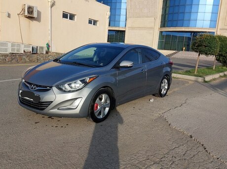 Hyundai Elantra 2015