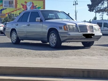 Mercedes E 300 d 1994