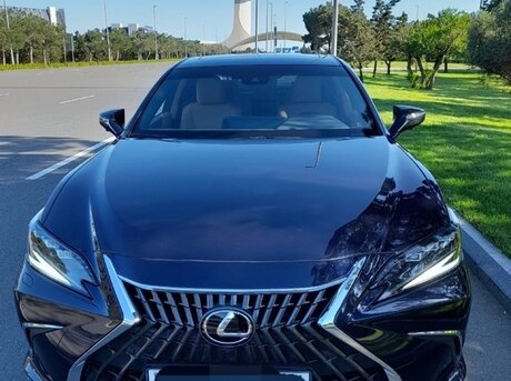 Lexus ES 300h