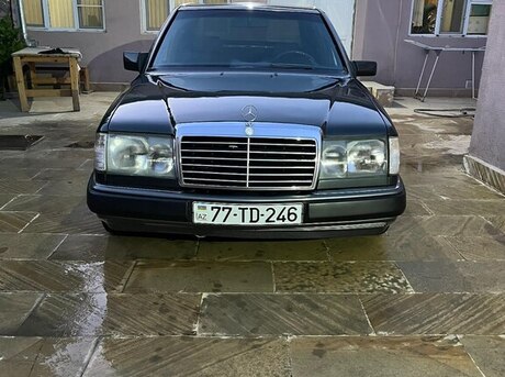 Mercedes E 220 1992