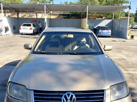 Volkswagen Passat 2003