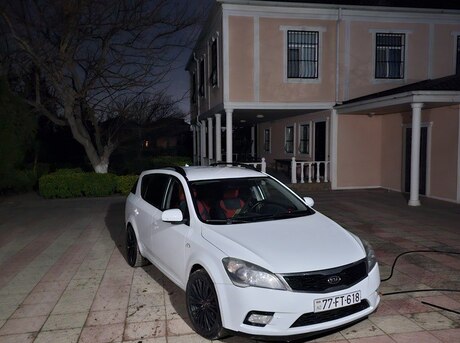 Kia Ceed 2012
