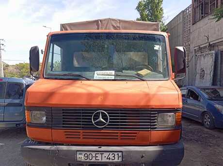 Mercedes 609 D 1992