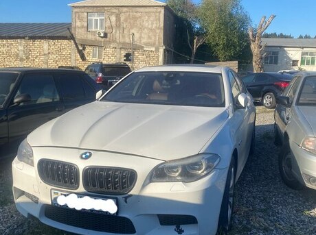 BMW 520 2015