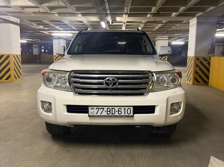 Toyota Land Cruiser 2012